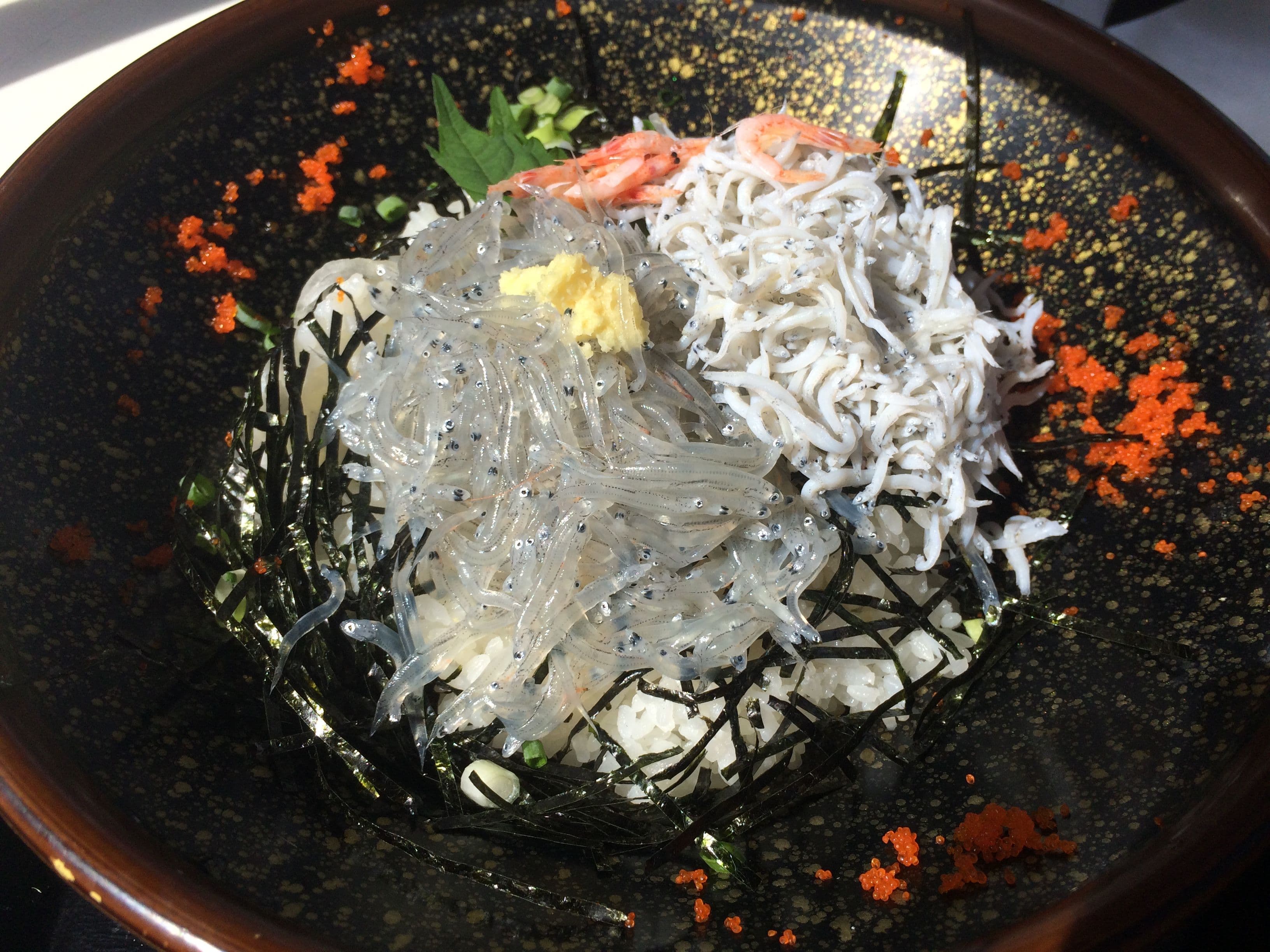 shirasu-don-whitebait.JPG